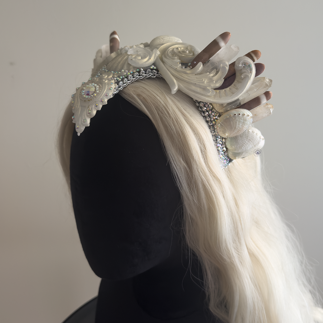 Pearl Shell Crystal Halo