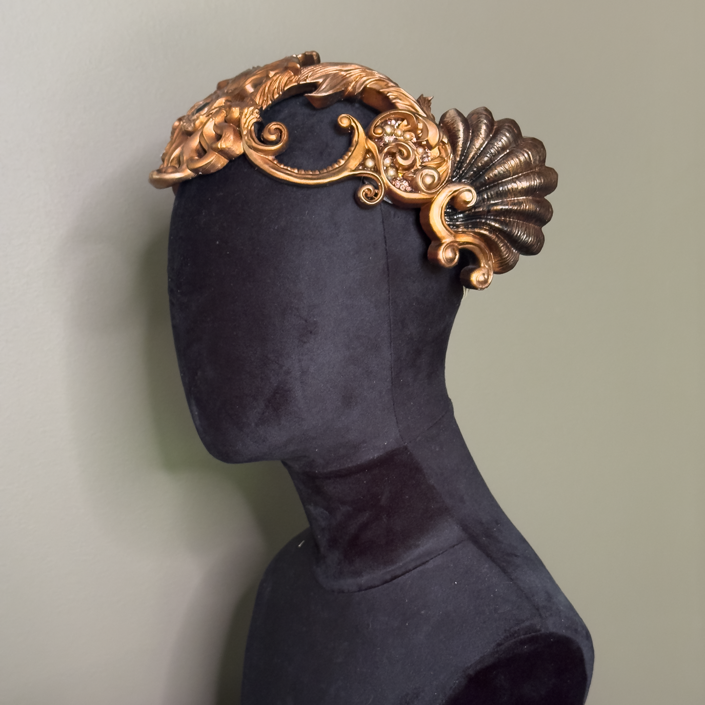 Relic Crown - Bronze